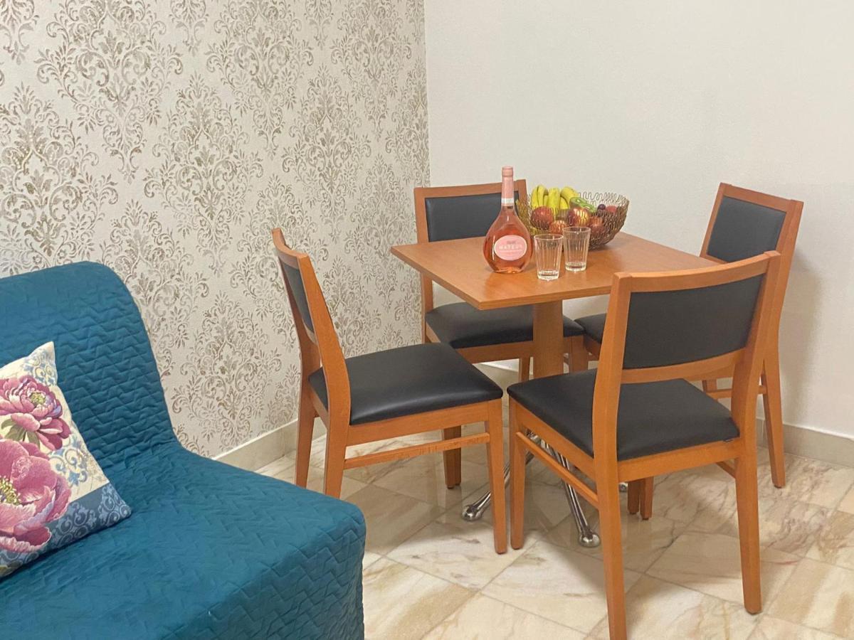 Apartment In The Best Location In Лиссабон Экстерьер фото